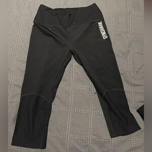 Gymshark Black Cropped Leggings